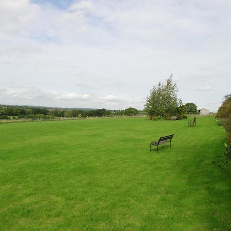 Abbotts Ball Farm Potterne Dış mekan fotoğraf